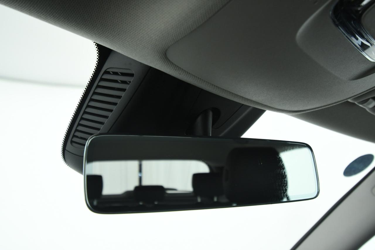 Mercedes-Benz GLA 200 d Business auto CAMERA+LED