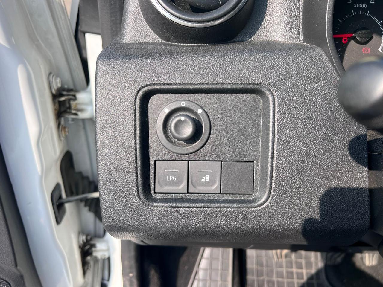 Dacia Duster 1.0 TCe 100CV #9700