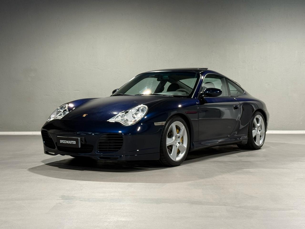 Porsche 911 Carrera 4S cat Coupé