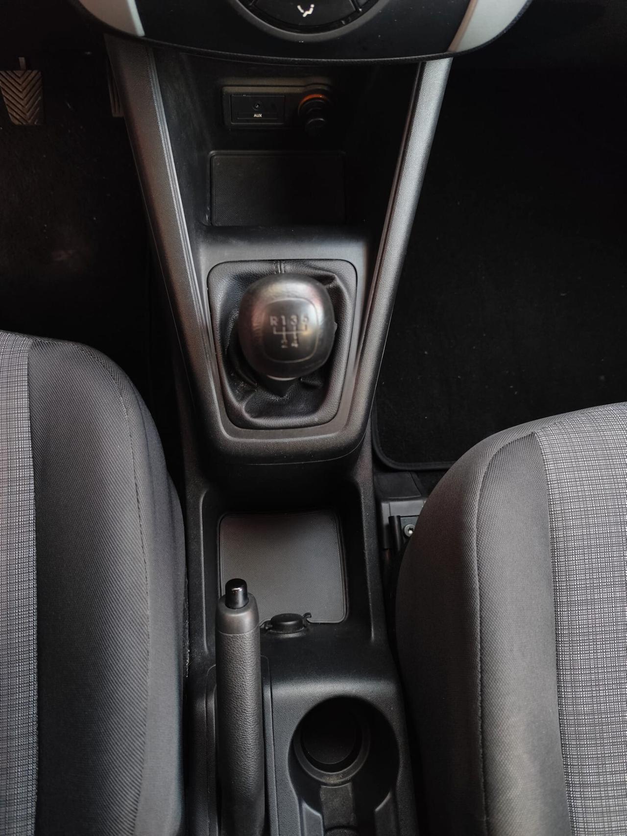 Kia Venga 1.4 BENZINA 90 cv * 108.000km*