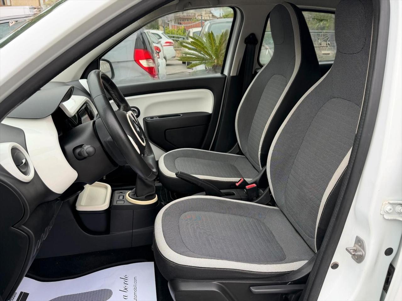 Renault Twingo 1.0 SCe 69Cv Energy - neopatentati