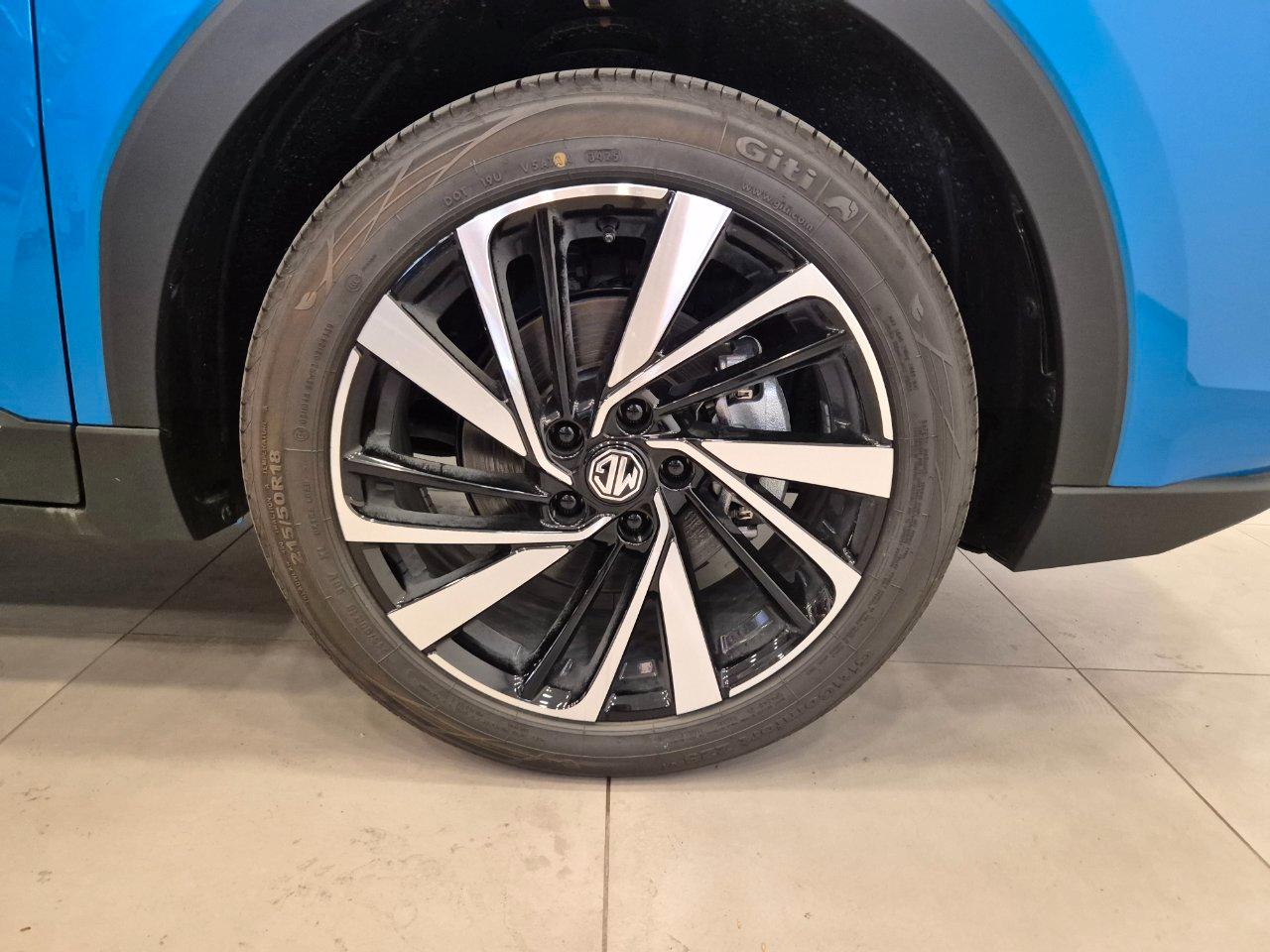Mg ZS 1.5 hybrid+ Luxury auto IN PROMO - NEOPATENTATI
