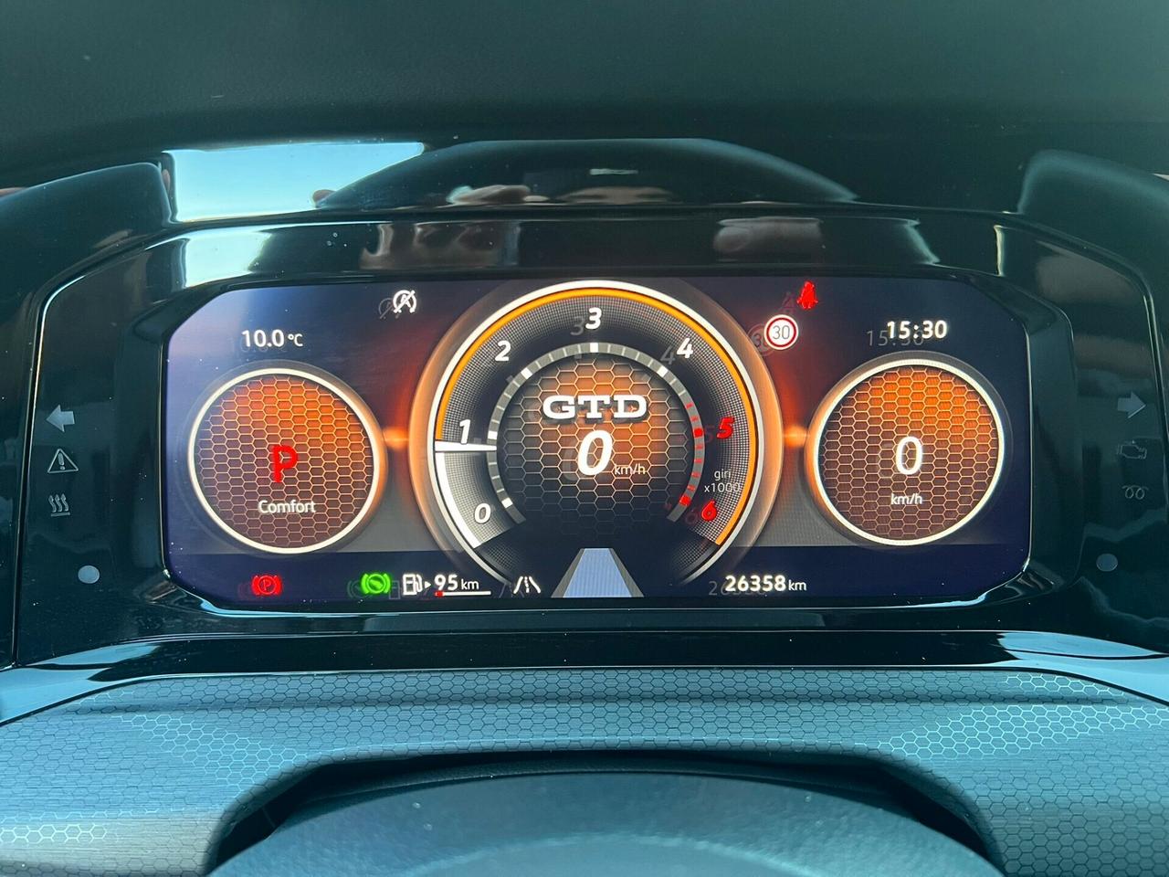 VOLKSWAGEN GOLF 2,0 GTD 200cv ITALIANA!!! PROMO