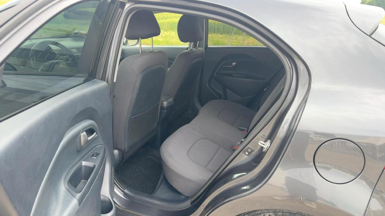 Kia Rio 1.1 CRDi 5p. Cool