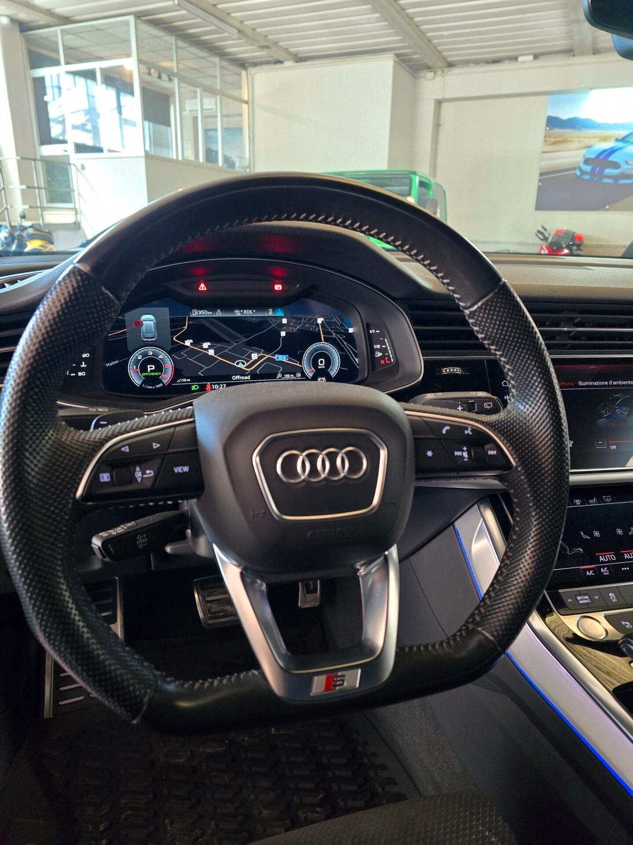 Audi Q8 50 TDI 286 CV quattro tiptronic Sport BlackNight