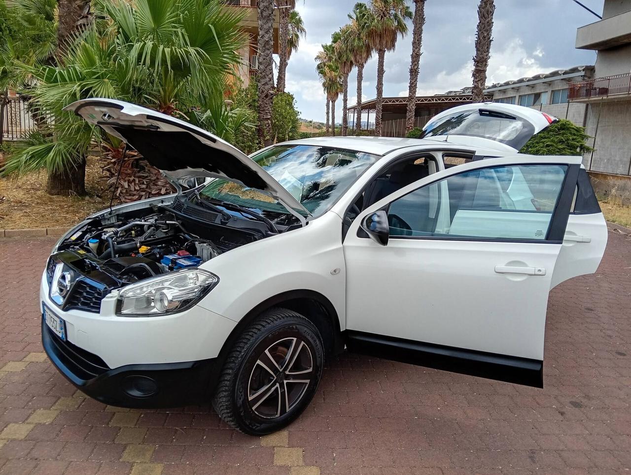 Nissan Qashqai 1.5 dCi DPF Tekna