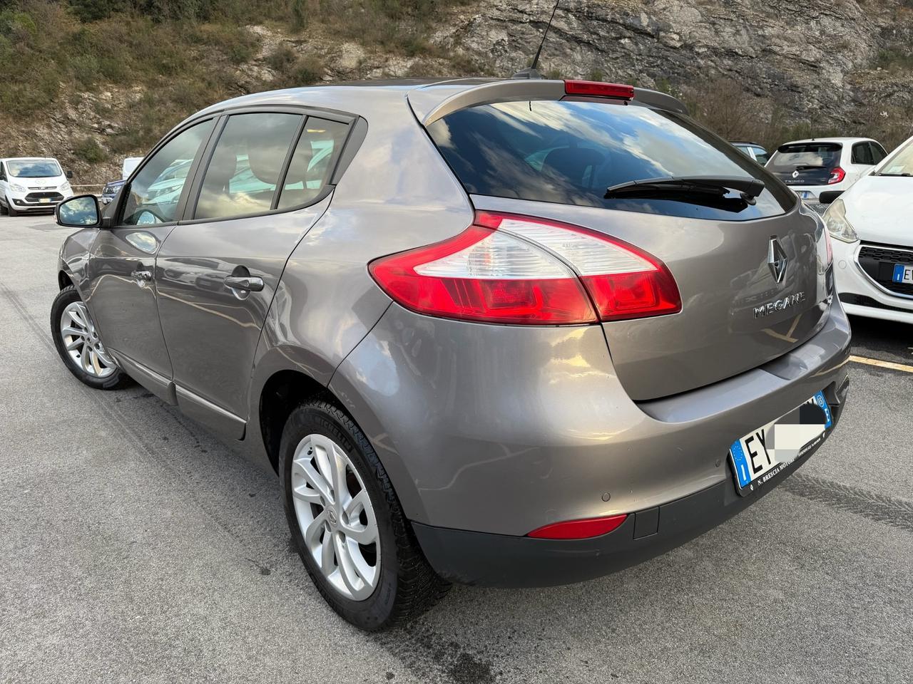 Renault Megane Mégane 1.5 dCi 110CV Limited - NEOPATENTATI