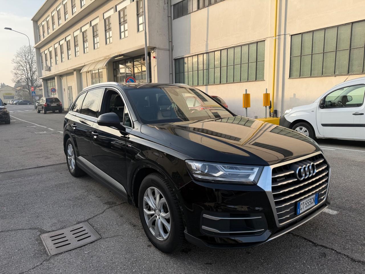 Audi Q7 3.0 TDI 218 CV ultra quattro 7 Posti 2017