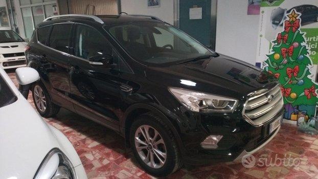 2 FORD Kuga 1.5 e 2.0 tdci 2wd