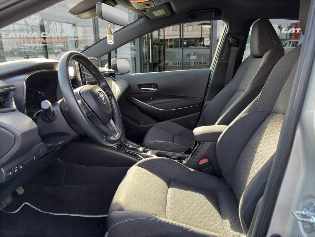 Toyota Corolla Corolla 1.8 hybrid Business Tech cvt