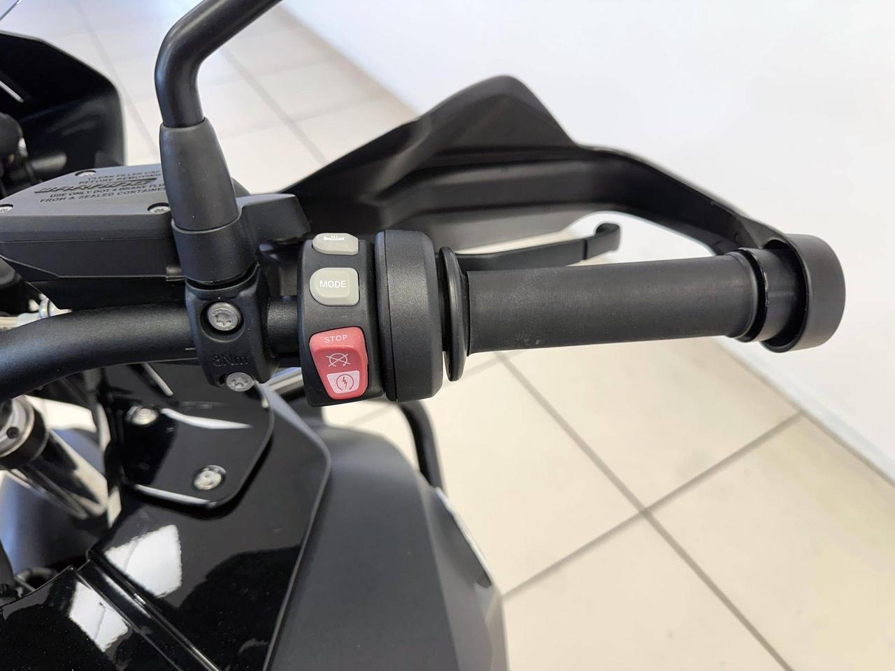 BMW R 1200 GS Adventure Triple Black