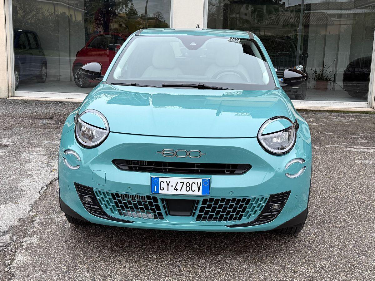 FIAT - 600 - Hybrid DCT MHEV La Prima