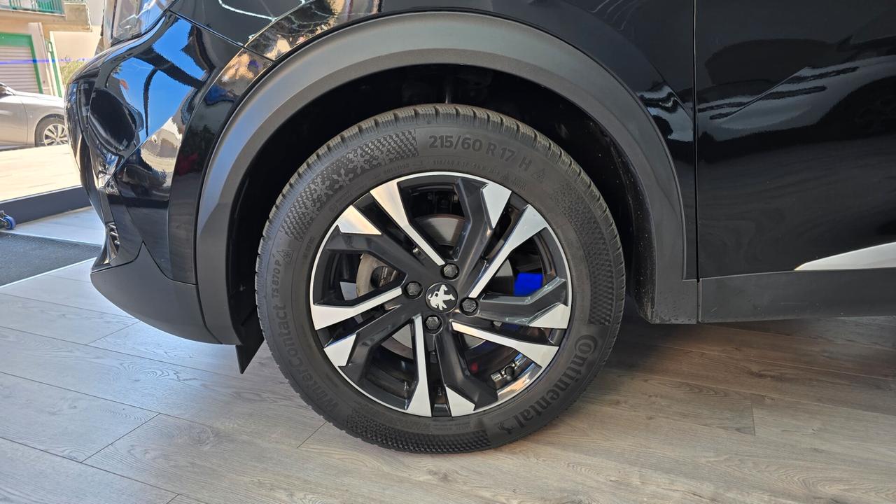 Peugeot 2008 PureTech 100 S&S Allure