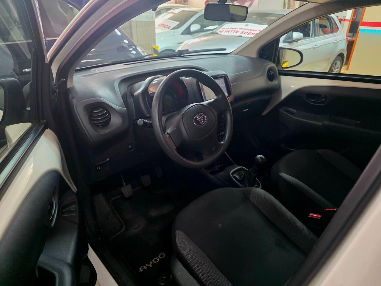 Toyota Aygo 1.0 VVT-i 69 CV 5 porte PROMO ATTIVA