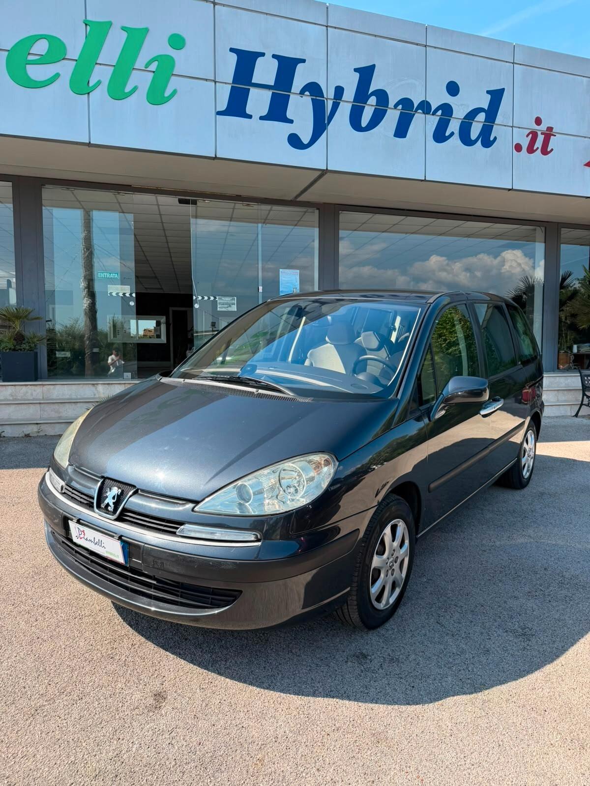 Peugeot 807 2.2 HDi FAP SR Mix