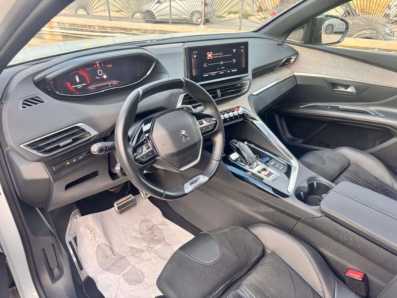 Peugeot 3008 BlueHDi 130 S&S GT Line Tetto