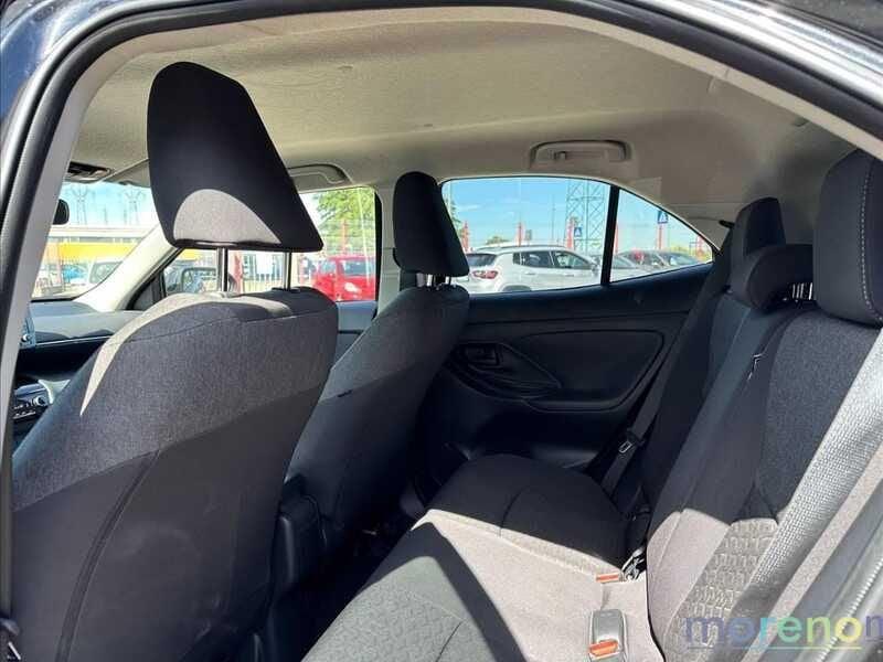 Toyota Yaris Cross 1.5h Business fwd 116 CV e-cvt