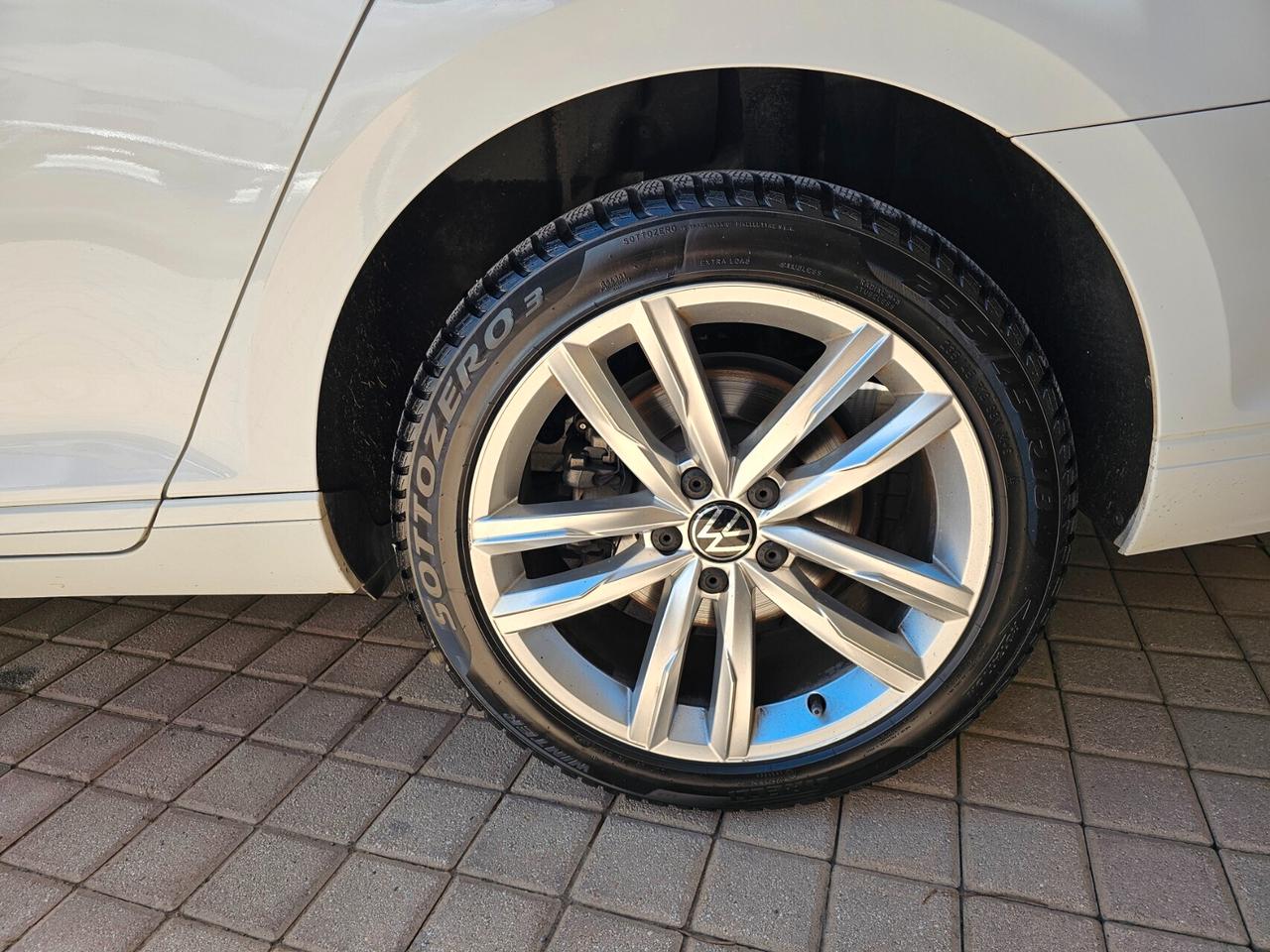 Volkswagen Passat Variant 2.0 TDI SCR EVO DSG Executive