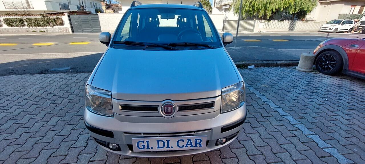 PANDA 1,3 MTJ DIESEL 75 CV DINAMIC ADATTA PER NEOPATENTATI IMPECCABILE OMOLOGATA 5 POSTI