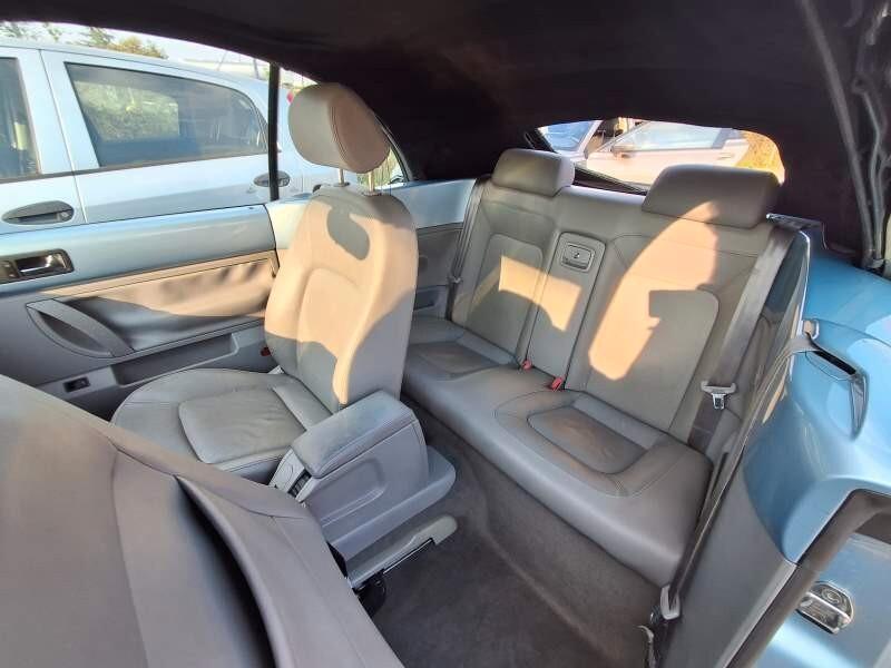 Volkswagen New Beetle 1.9 TDI 101CV Cabrio