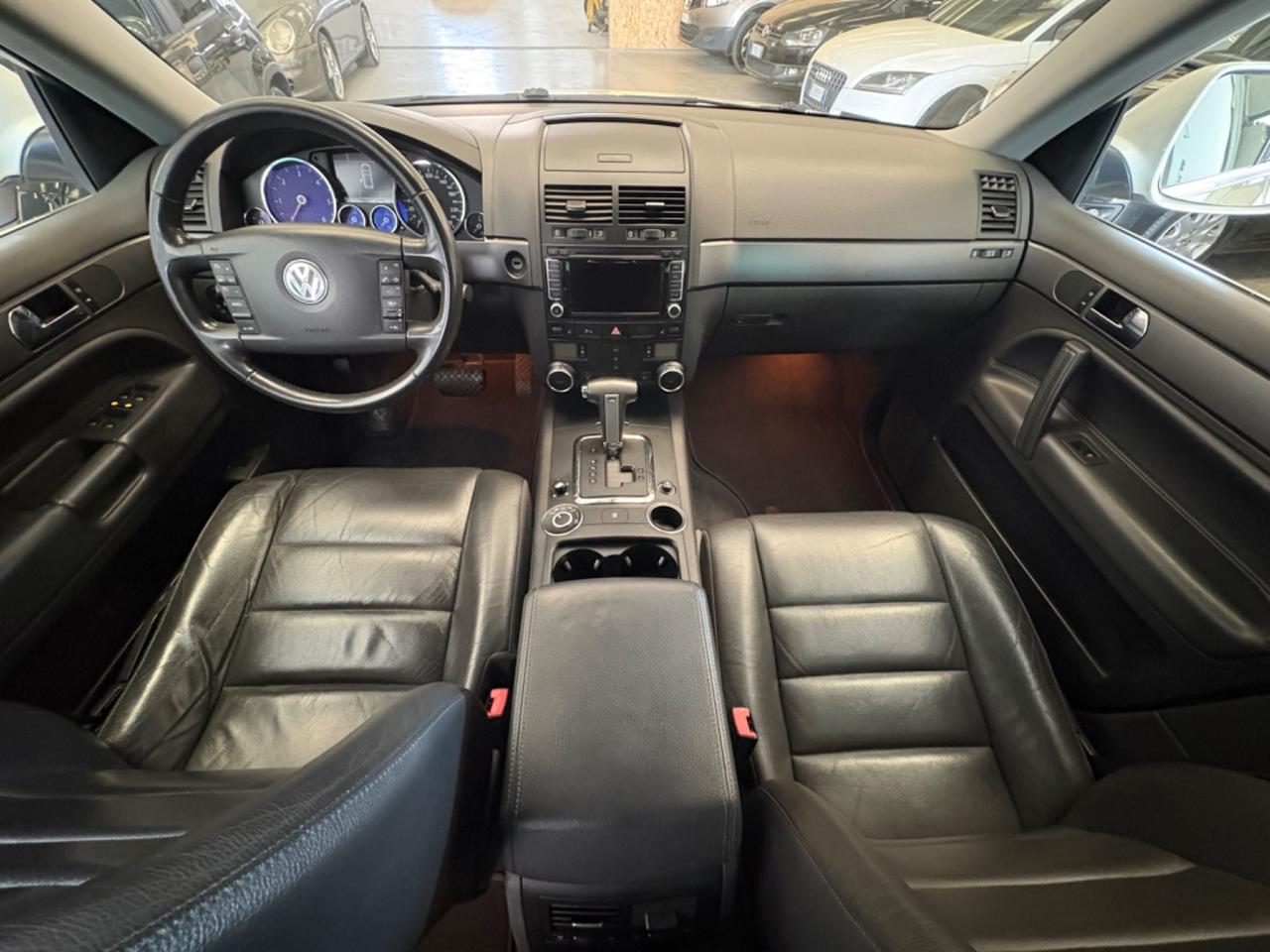 Volkswagen Touareg 3.0 TDI tiptronic 2010