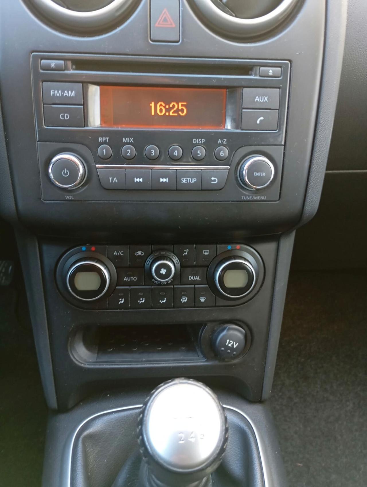 Nissan Qashqai 2.0 16V Acenta-2011