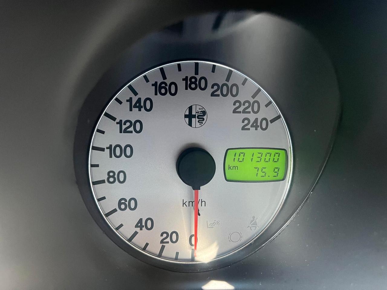 Alfa Romeo 156 1.6i 16V Twin Spark cat Distinctive