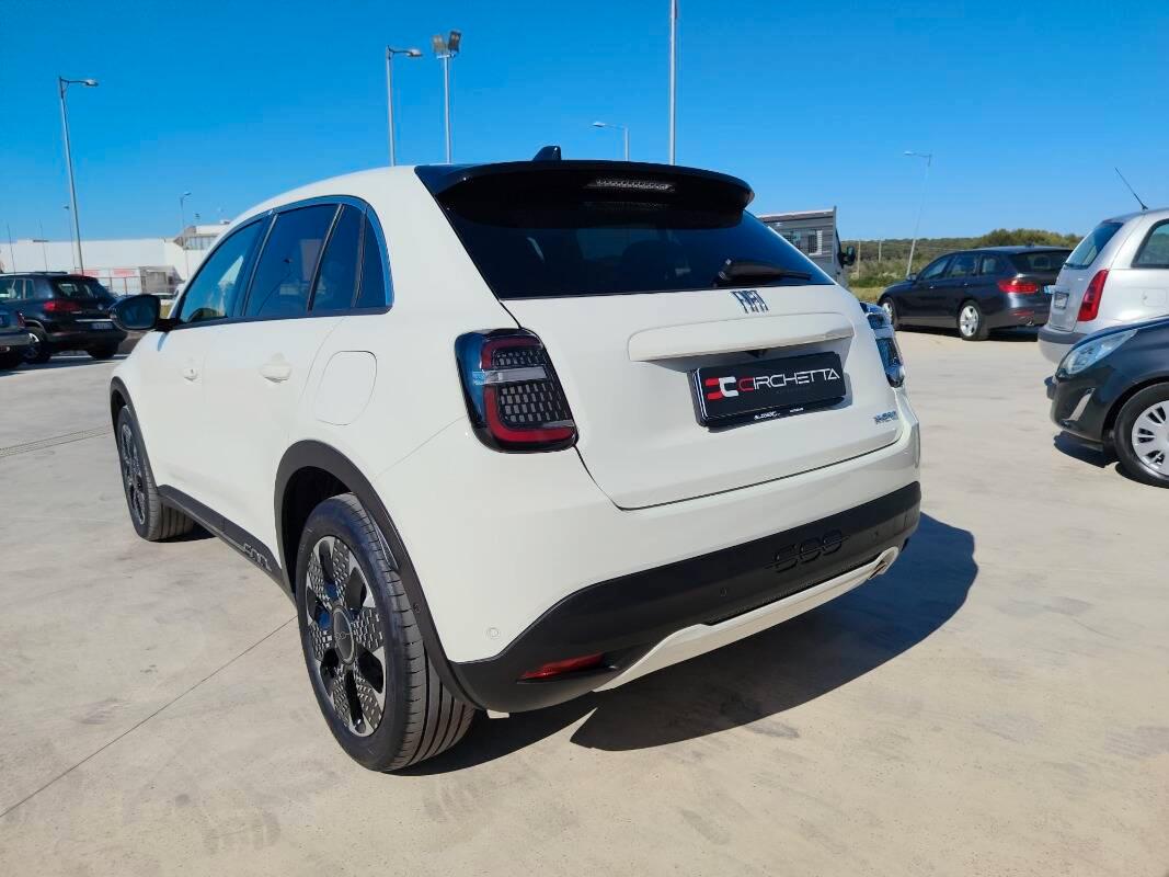 Fiat 600 1.2 hybrid La Prima 110cv auto