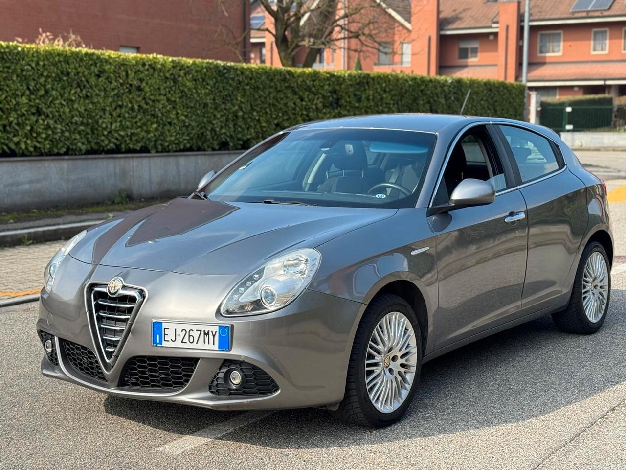 Alfa Romeo Giulietta 2.0 JTDm-2 140 CV Exclusive