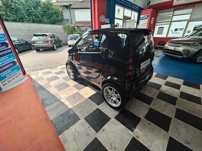 Smart ForTwo 700 coupé Brabus (55 kW)