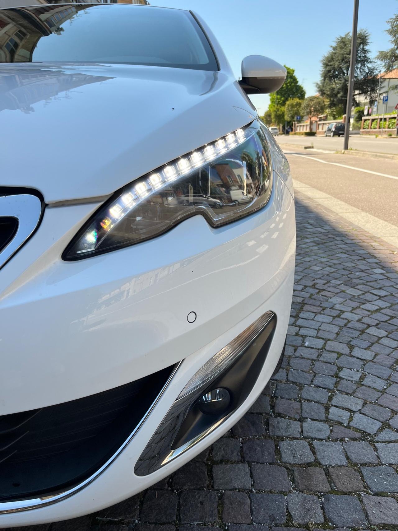 Peugeot 308 BlueHDi 120 S&S SW GT Line