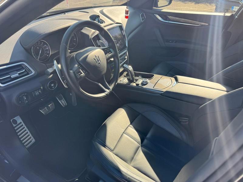 Maserati Ghibli 330 CV MHEV Maserati Ghibli 330 CV MHEV