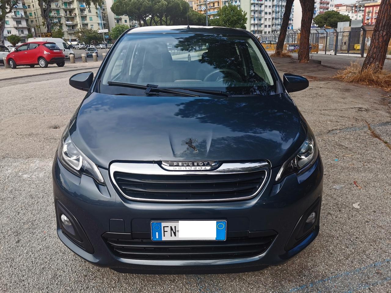 Peugeot 108 5 porte CON GARANZIA