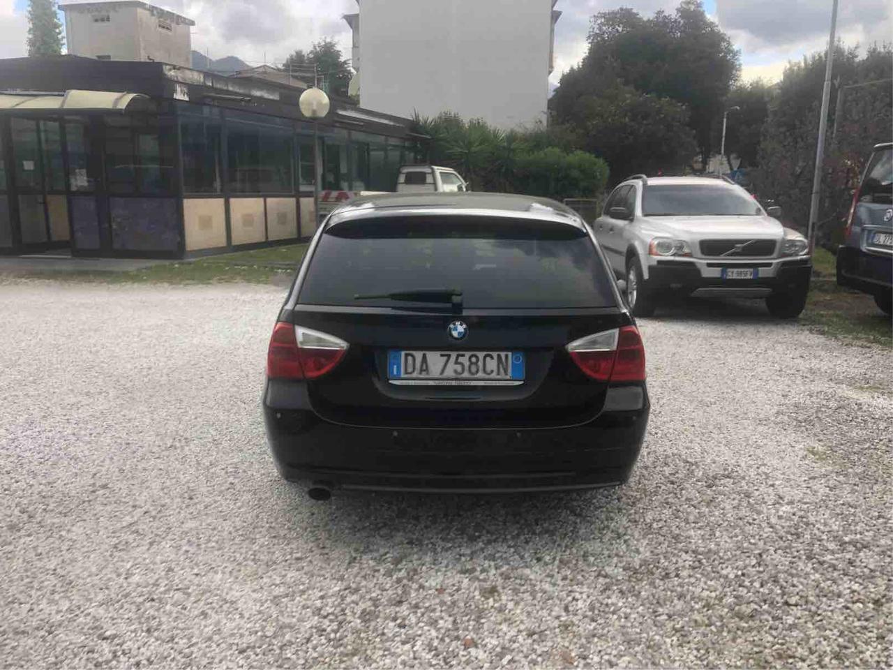 BMW 318 I TOURING - SOLO 75 000 KM