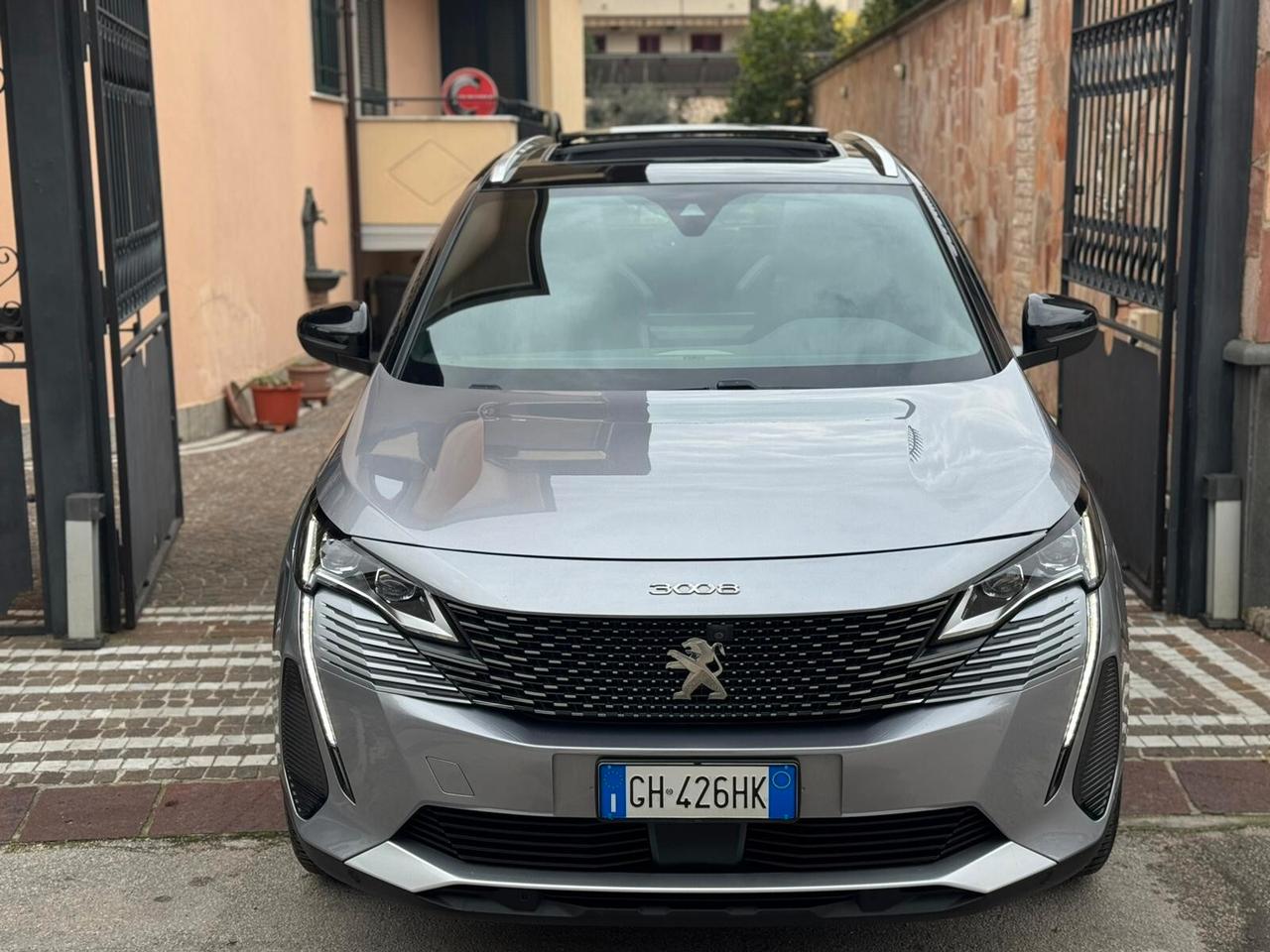 Peugeot 3008 BlueHDi 130 S&S EAT8 GT Pack