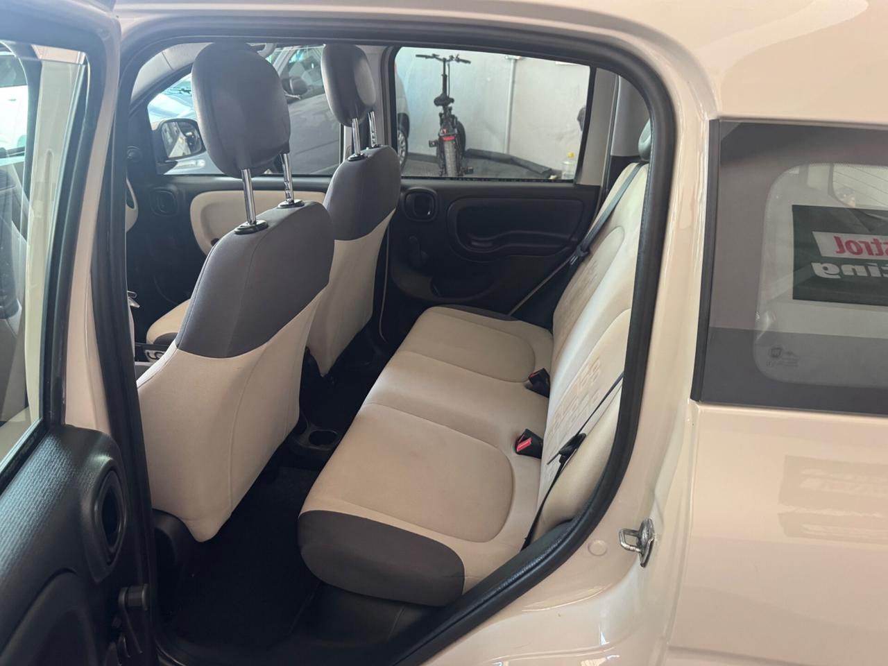 Fiat Panda 0.9 TwinAir Turbo Natural Power Lounge