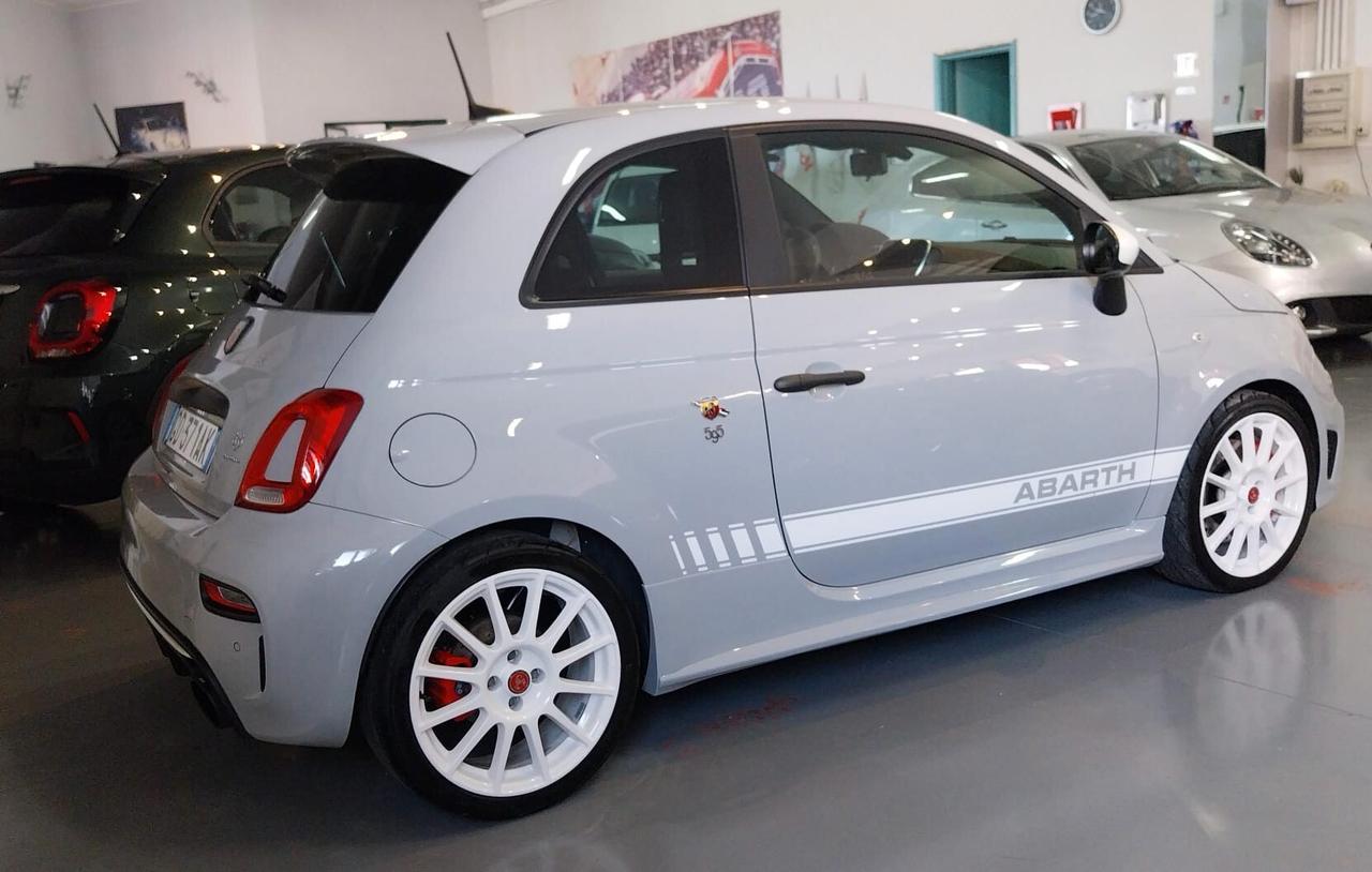 Abarth 595 1.4 Turbo T-Jet 180 CV Esseesse