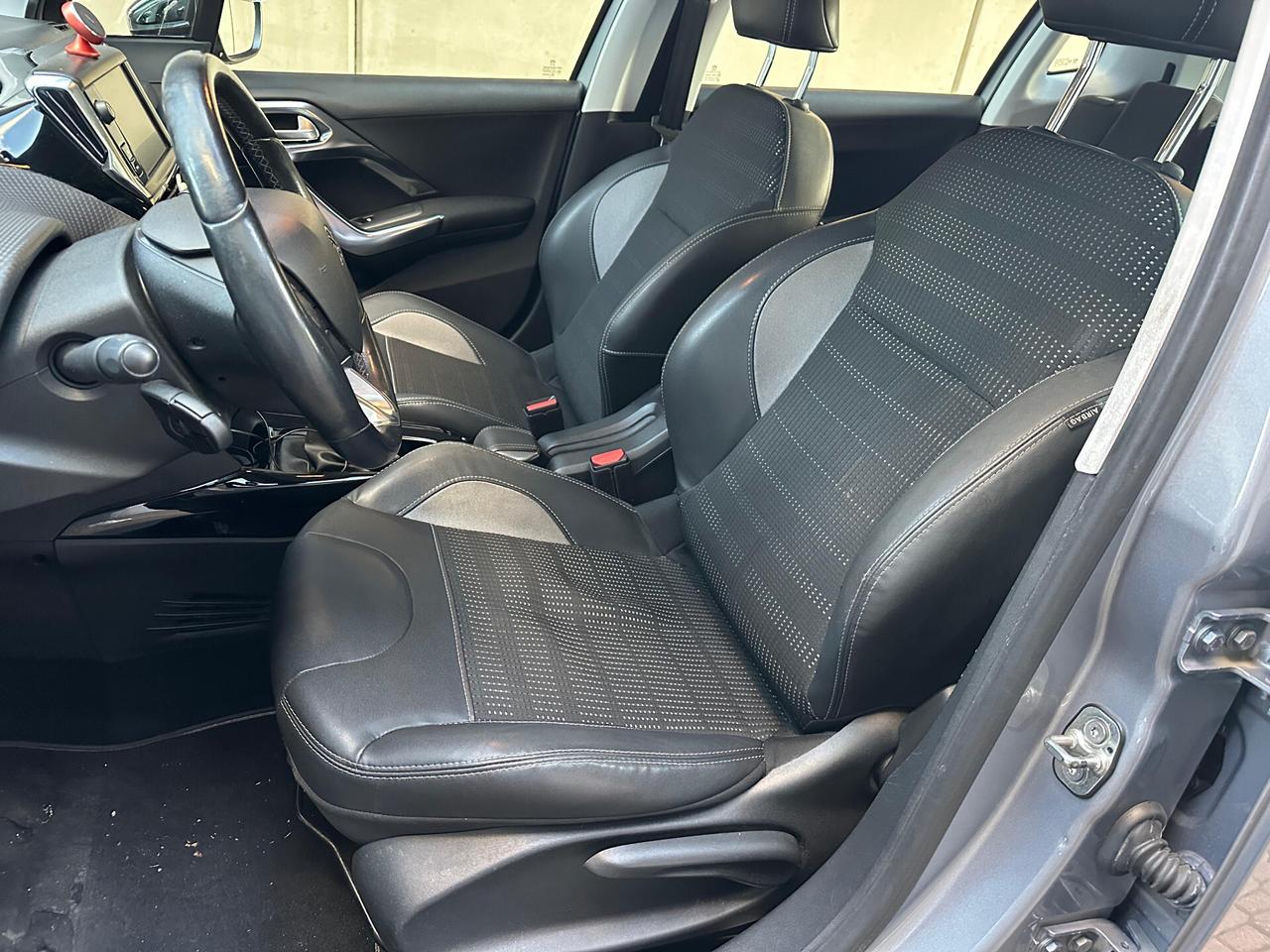 Peugeot 2008 130cv Allure UNICO PROPRIETARIO