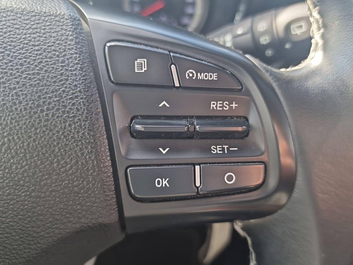 HYUNDAI I10 1.0 B/GPL TECH + CONNECT