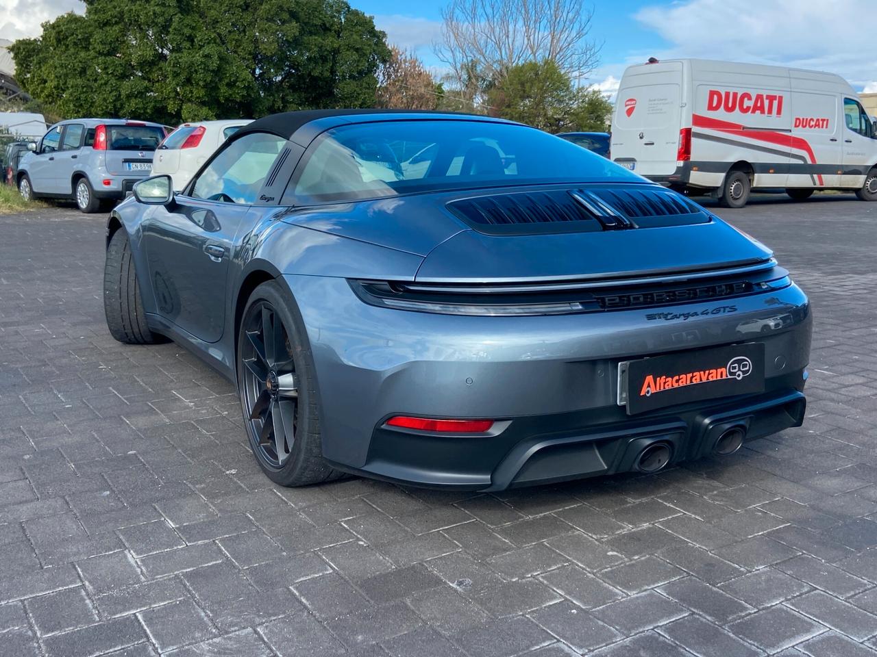 Porsche 911 992.2 Targa 4 GTS 541 CV KM 0