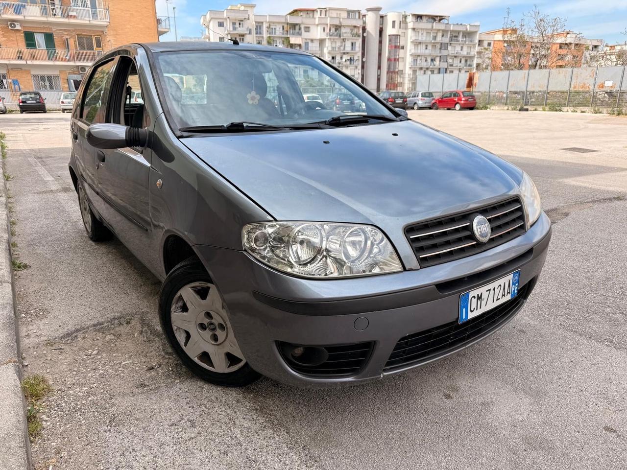 Fiat Punto 1.2i cat 5 porte EL