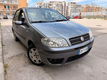 Fiat Punto 1.2i cat 5 porte EL