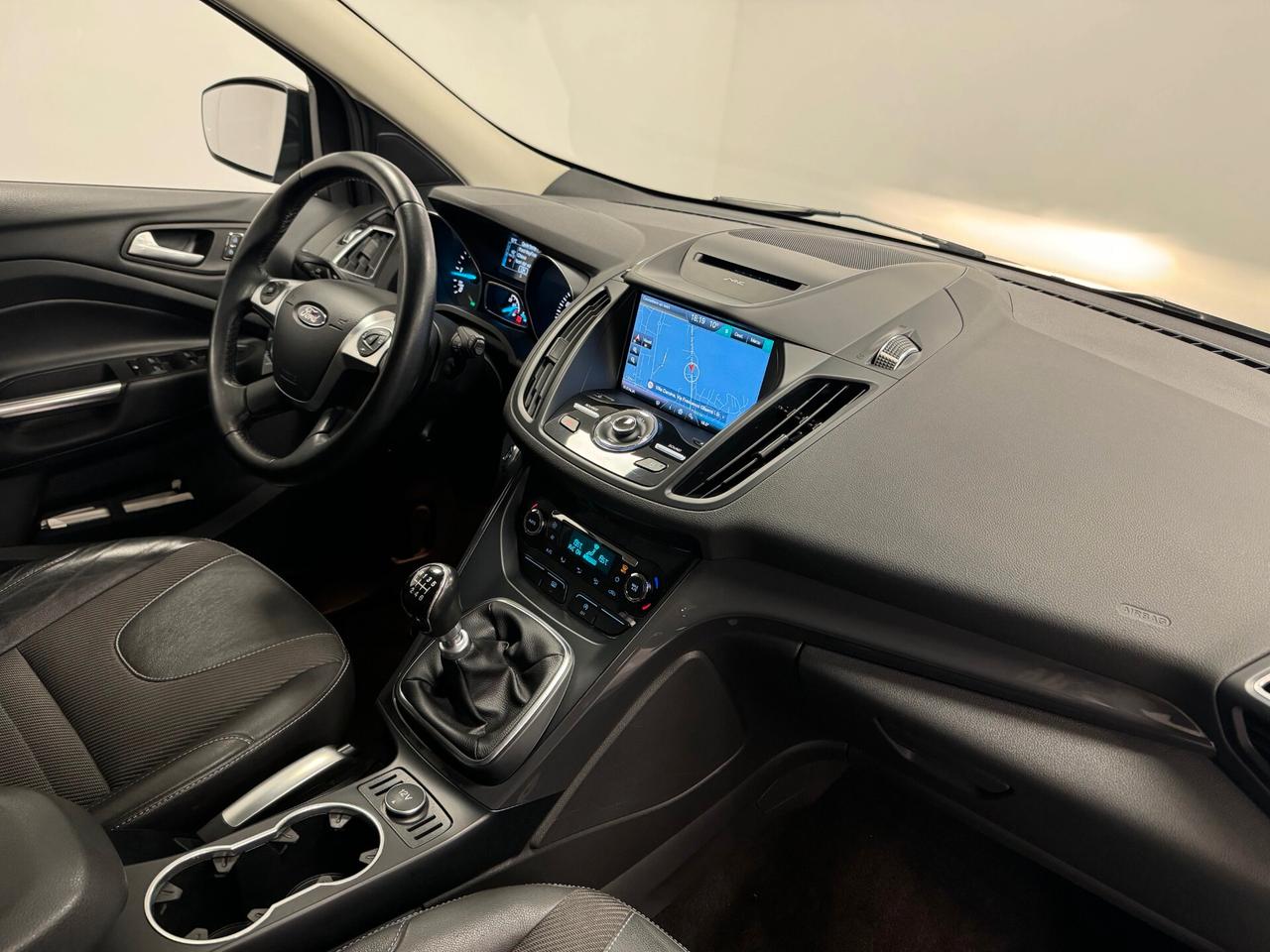 Ford Kuga 2.0 TDCI 150 CV S&S 4WD Titanium 84.000 KM UNIPROP.