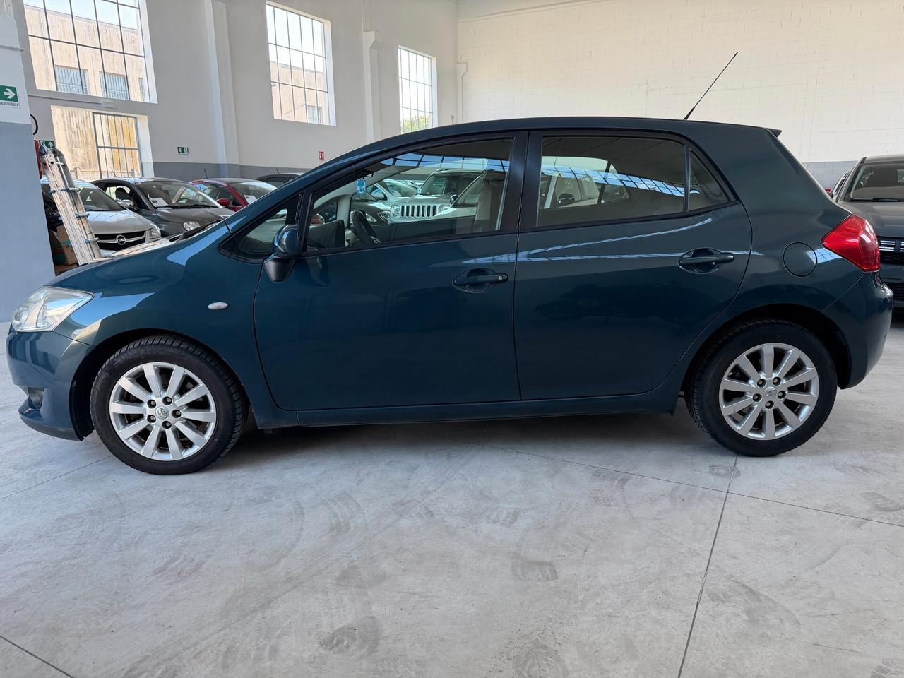 Toyota Auris 2.0 D-4D 5 porte Sol