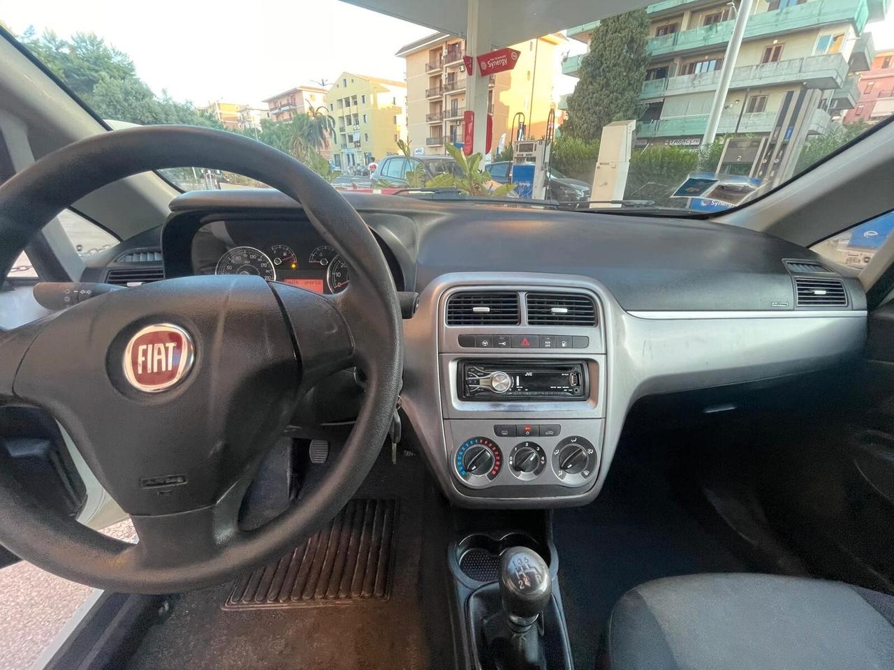Fiat Punto 1.4 8V 5 porte Natural Power Easy