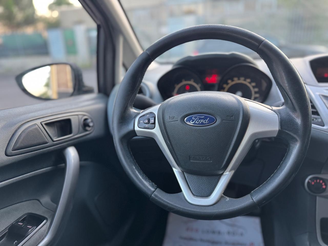 Ford Fiesta 1.2 82 CV 5 porte Titanium