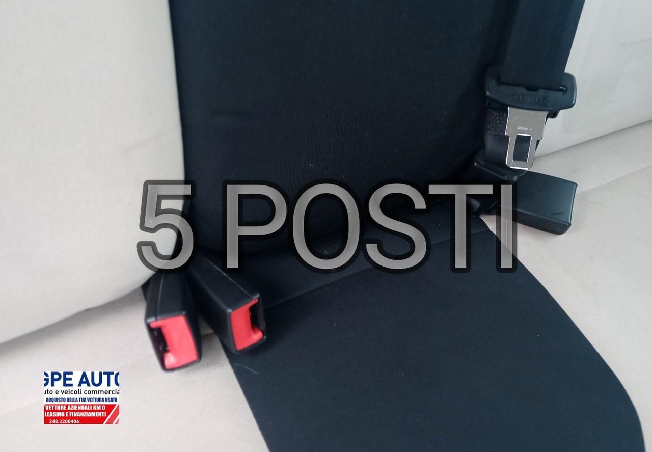 Lancia Ypsilon 1.2 69 CV 5 porte Platinum - 5 posti