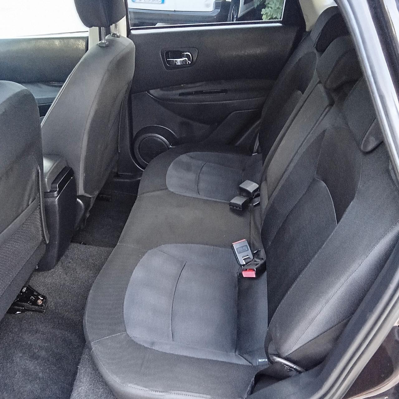 Nissan Qashqai 1.5 dCi DPF n-tec 011
