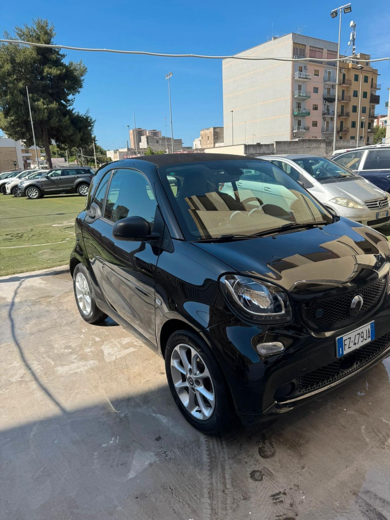 Smart ForTwo EQ velvet black