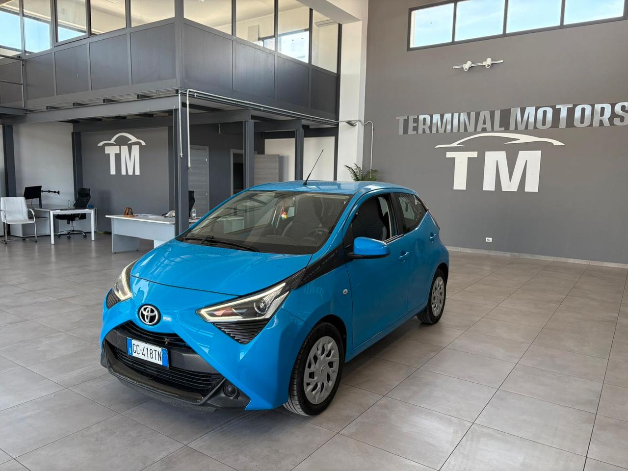 Toyota Aygo Connect 1.0 VVT-i 72 CV 5 porte x-play